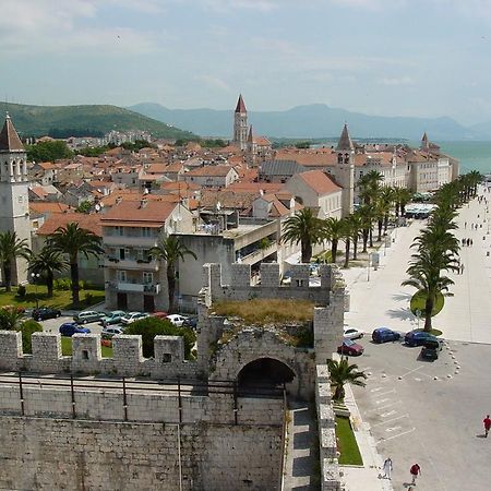 Apartment Fabijanko Oldtown Trogir Dış mekan fotoğraf