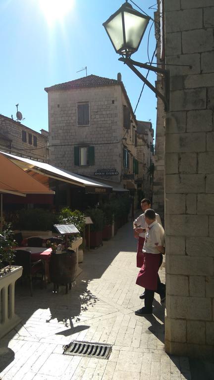 Apartment Fabijanko Oldtown Trogir Dış mekan fotoğraf