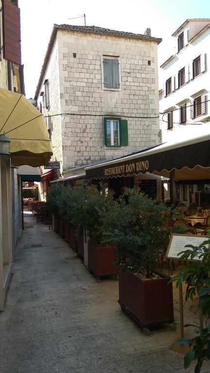 Apartment Fabijanko Oldtown Trogir Dış mekan fotoğraf