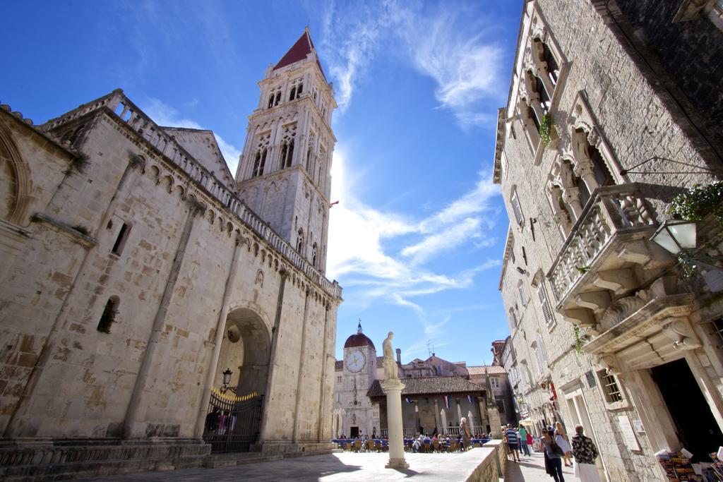 Apartment Fabijanko Oldtown Trogir Dış mekan fotoğraf